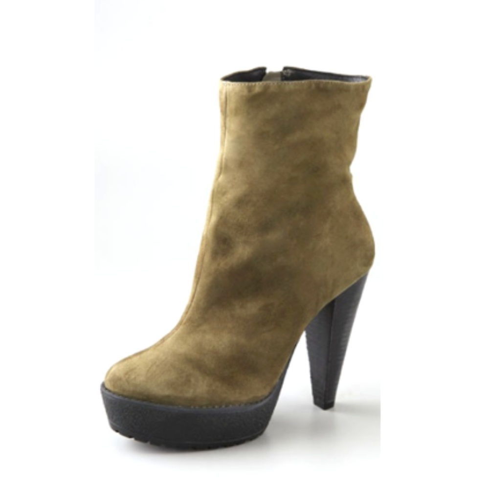 Pour La Victoire Platform Ankle Boots Size 8